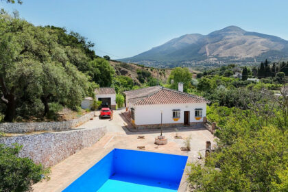 5b96e33a0fc2ba0195c089bfd56d9d08 - 3