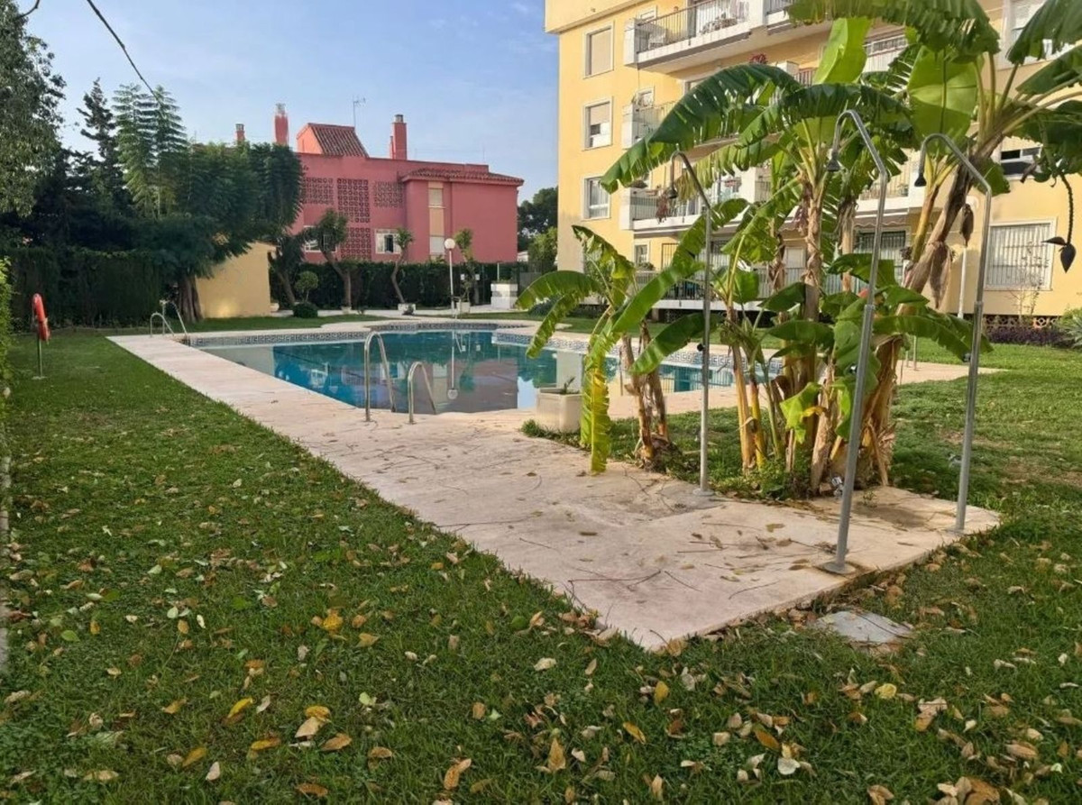 5f95ef540286204a75191fffddc652f4 - 13