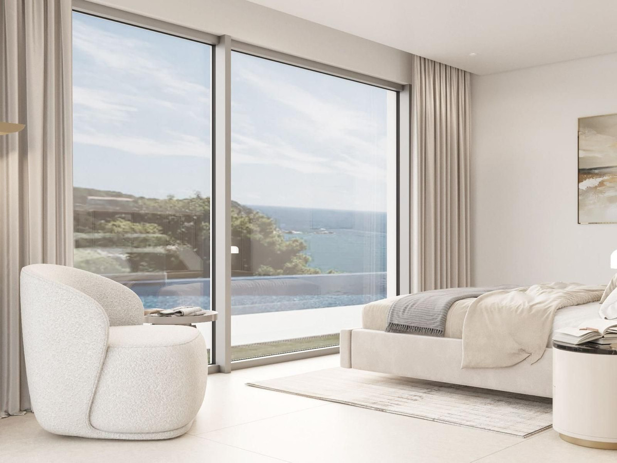 626e63001127fa983cf14193fc16300d - 11