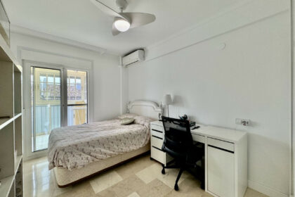 629a7d909ceef41a2733956b8354894f - 23