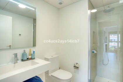 697ec34e3a8e8866ca2281bb583056f3 - 30