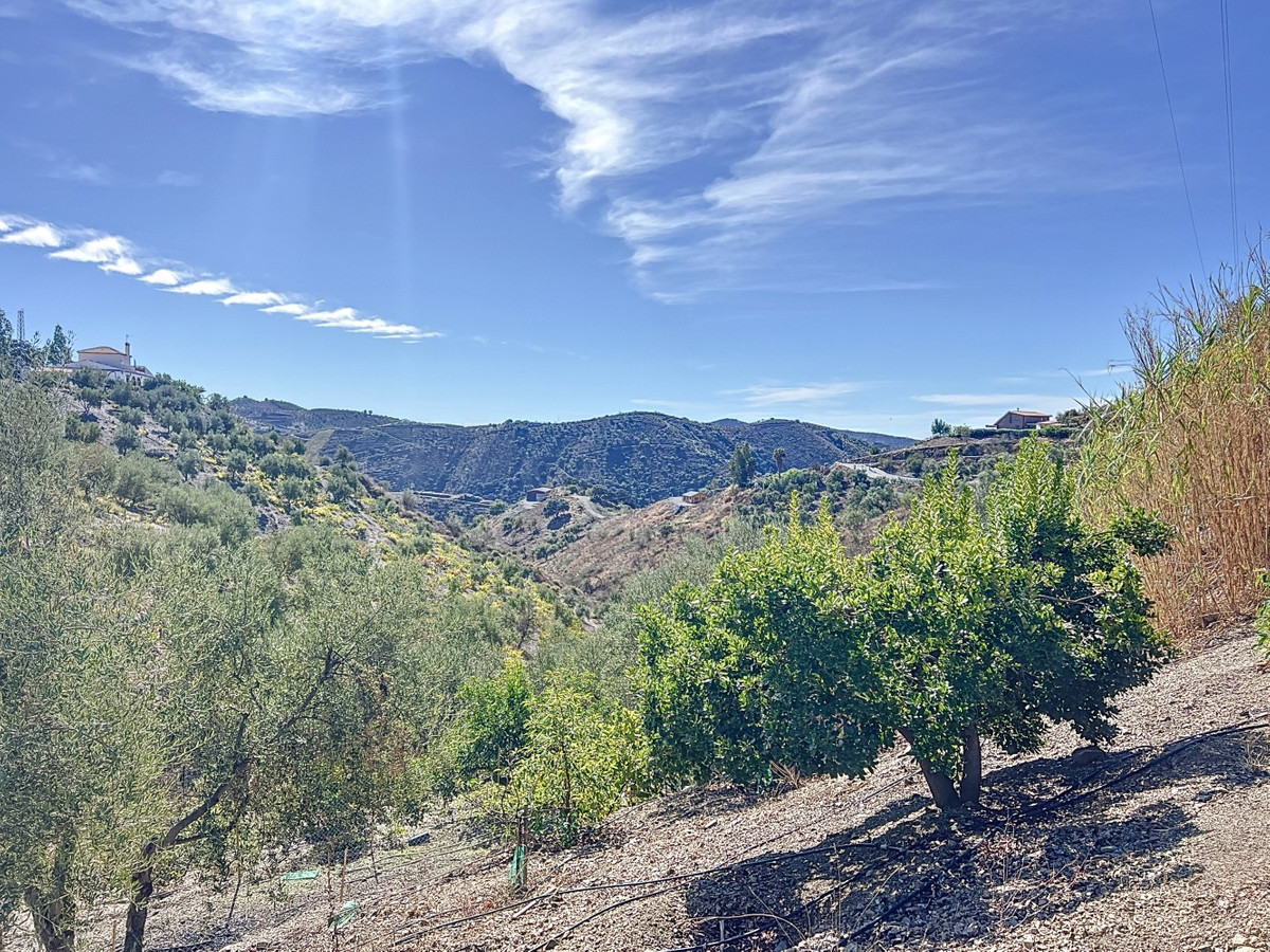 6c89de9f1327ad37ae6be2a2744349e5 - 2