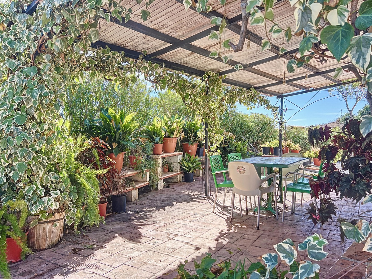 6c89de9f1327ad37ae6be2a2744349e5 - 47