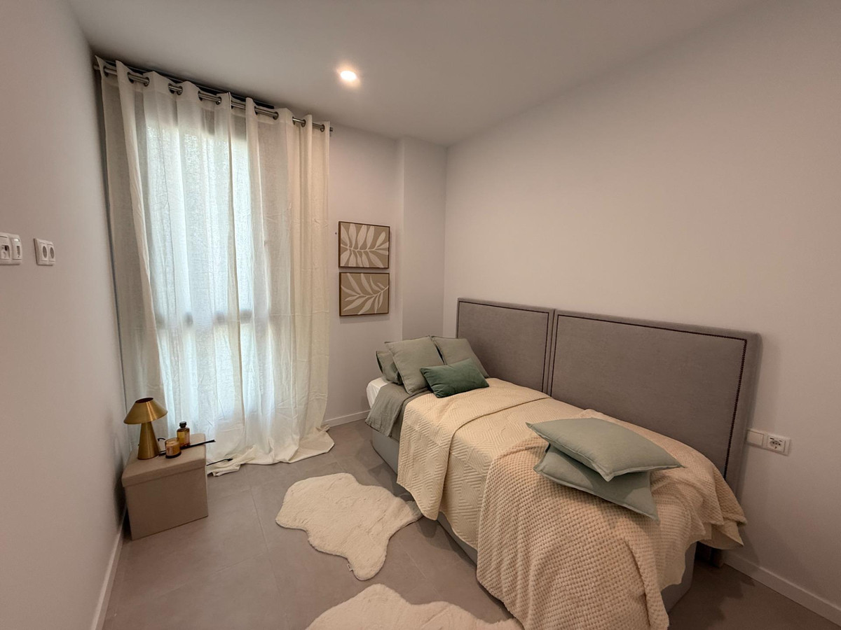 76bc9beb0de0f1e489a47417b36cb93d - 21