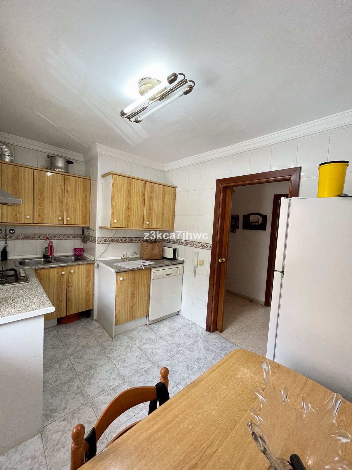 9b4fec3b608a8e69f57cc237ab5b1e5f - 12