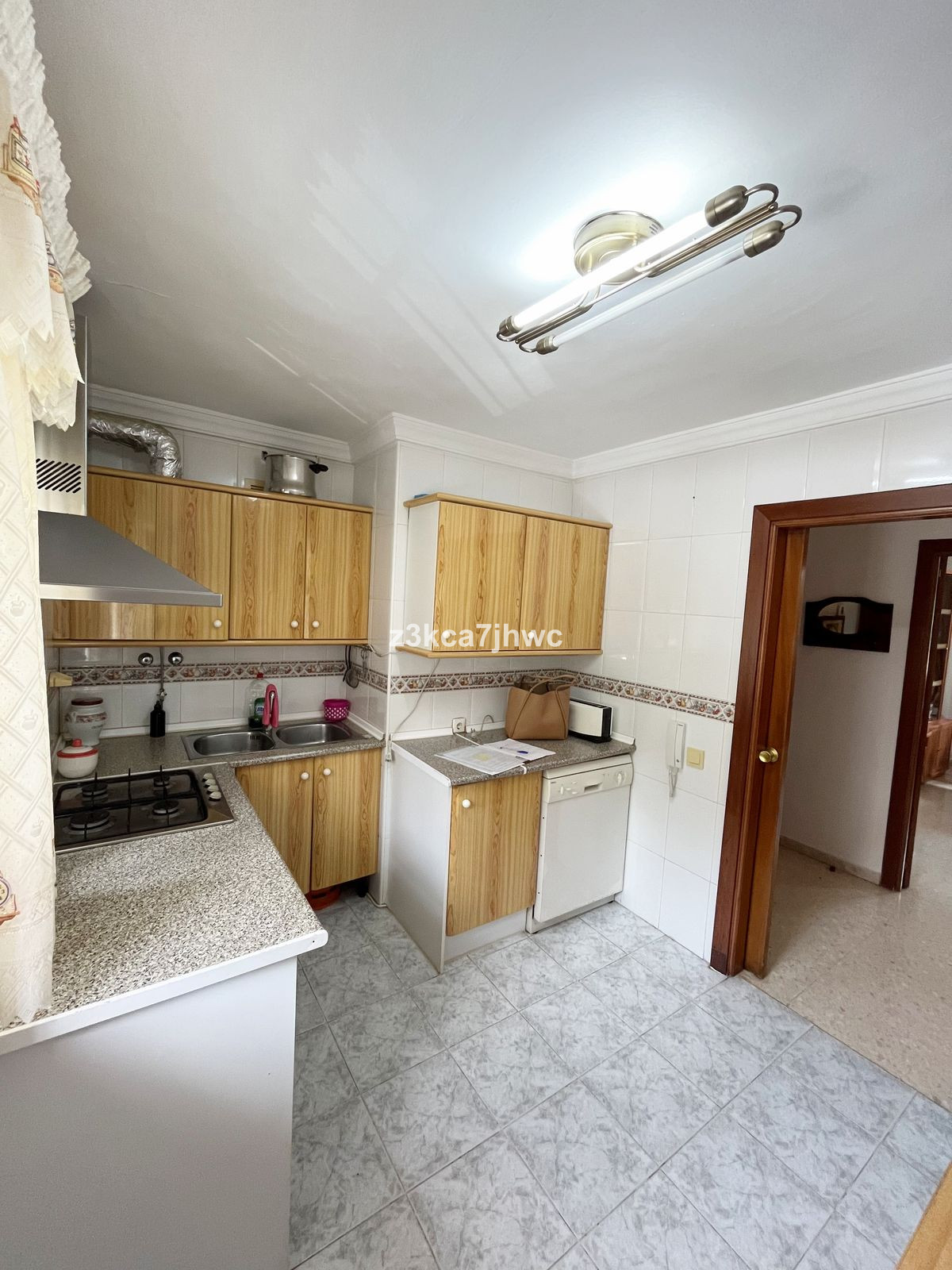 9b4fec3b608a8e69f57cc237ab5b1e5f - 13