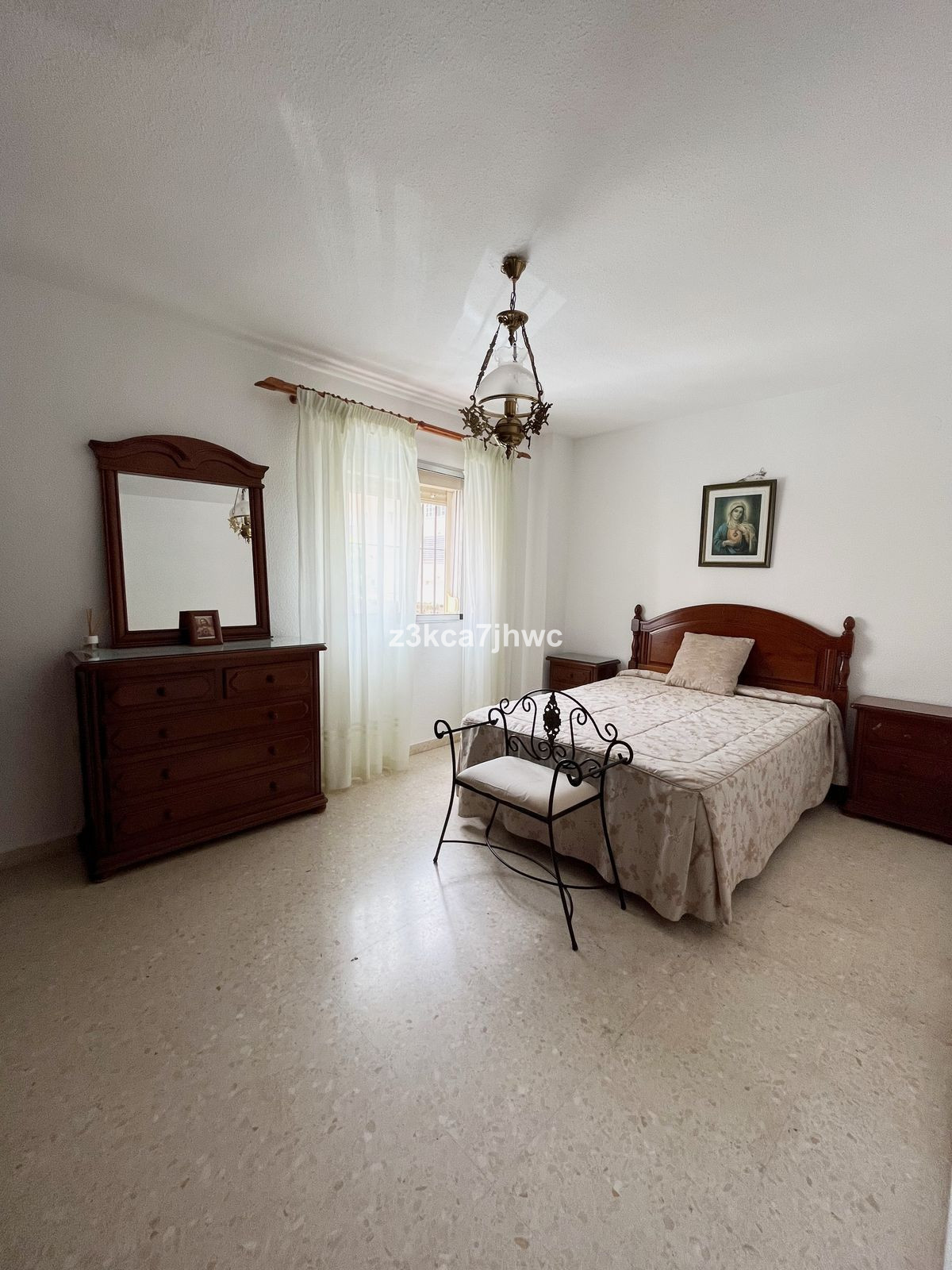 9b4fec3b608a8e69f57cc237ab5b1e5f - 16