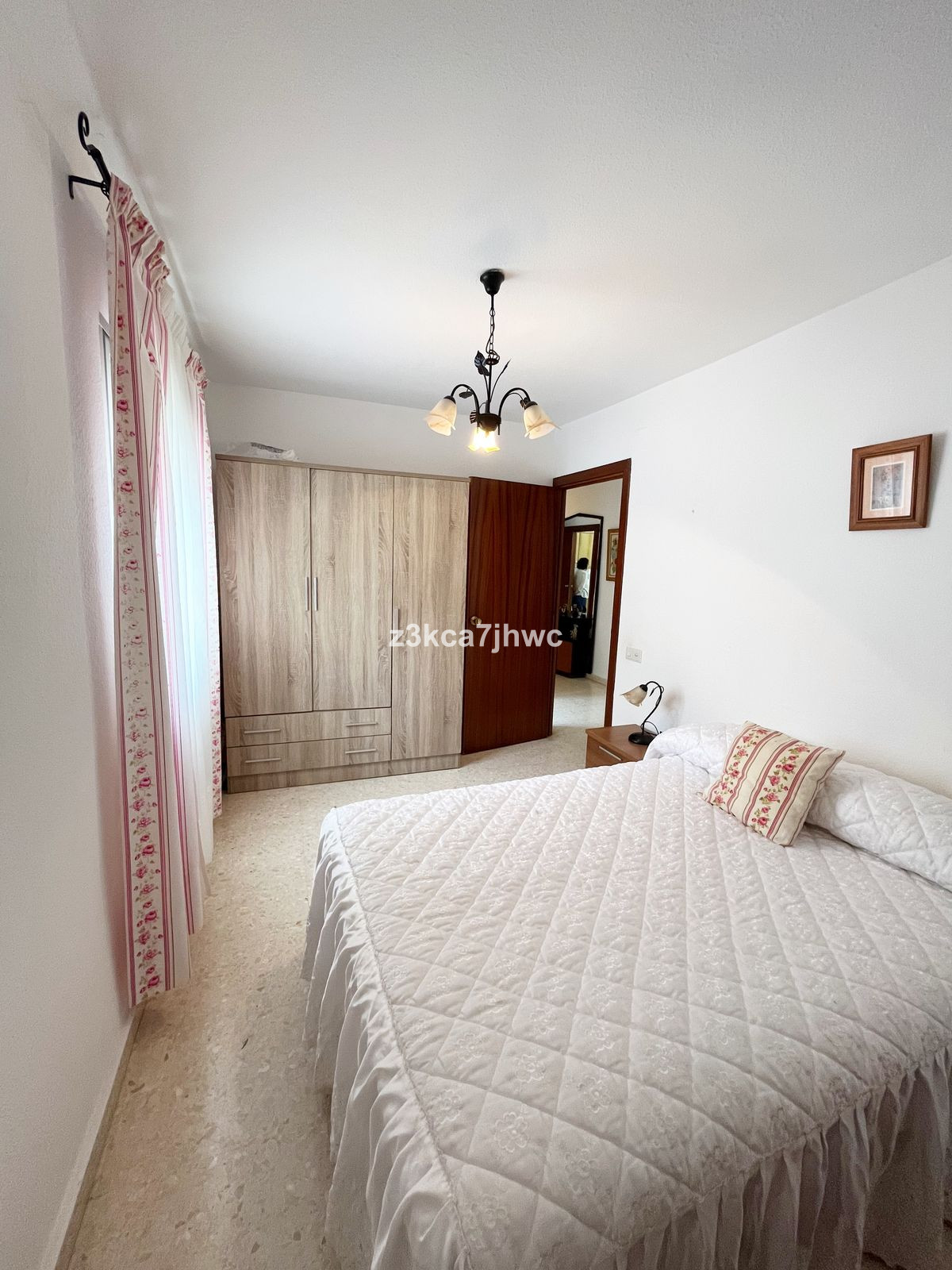 9b4fec3b608a8e69f57cc237ab5b1e5f - 23