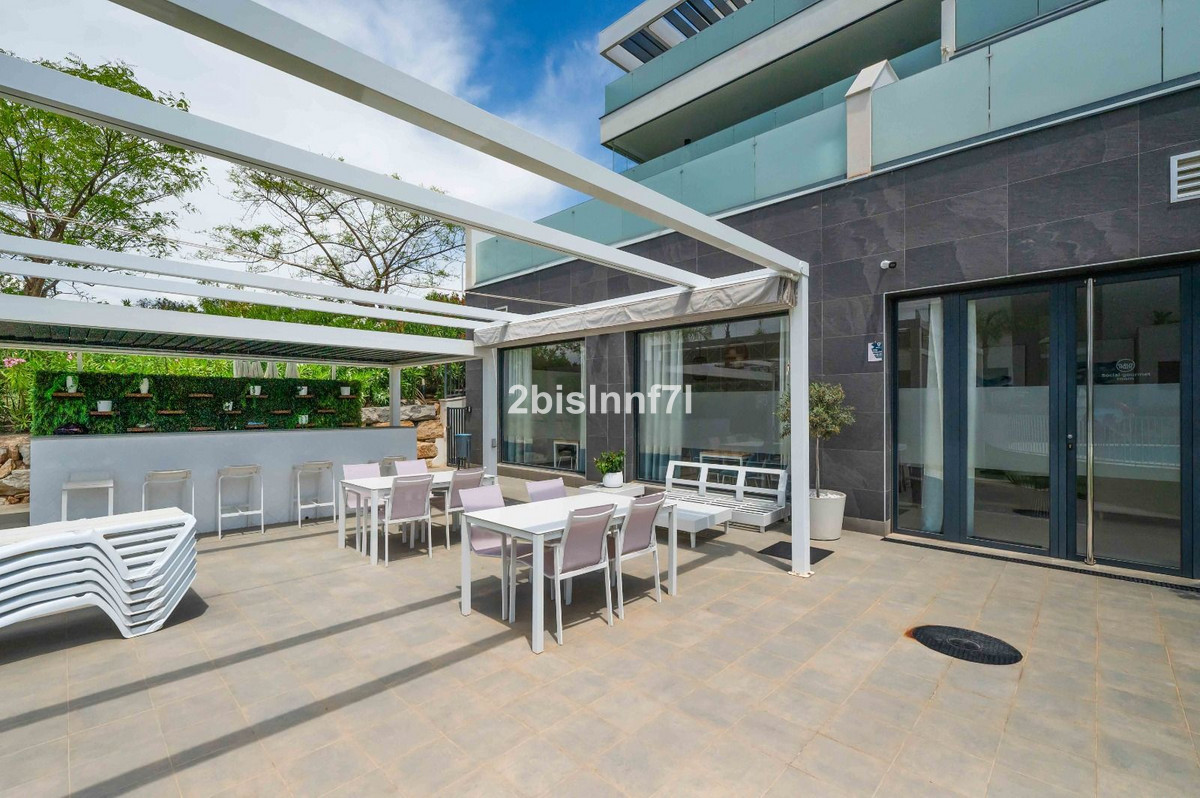 a36c2599947bd56df36de3043051c355 - 23