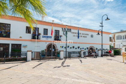 a36c2599947bd56df36de3043051c355 - 30