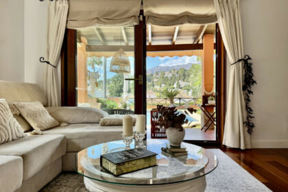 af46c10391a21499360bf2f12af70c50 - 51