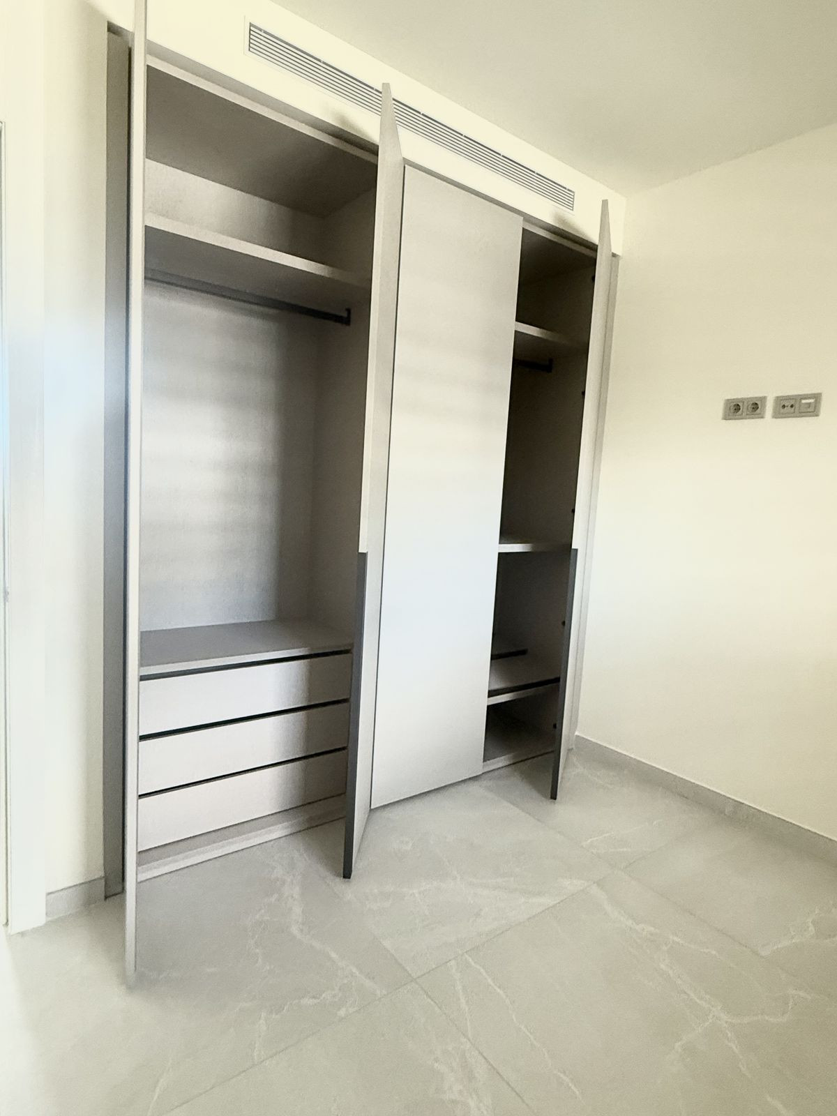 afd8e4097fb6eada029eabbc750c2204 - 10