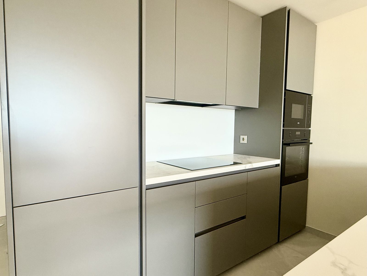 afd8e4097fb6eada029eabbc750c2204 - 4