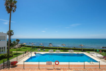 b35b934df0067a043b4e81fe0c747880 - 28