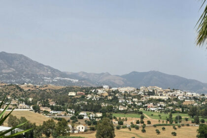 b98ce3f0e92d5db5f22e7cc8ac75aebf - 39