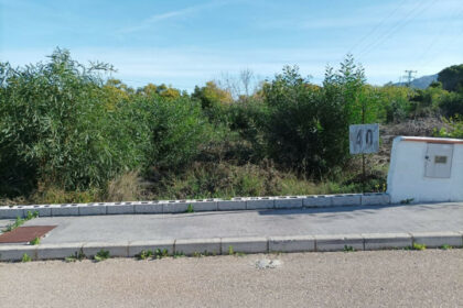 d22fa39d10fa342943e21bb56e5aeab4 - 9