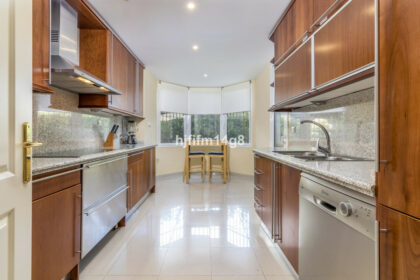 d6e9bbc6c7aeb903af0642564967a0a1 - 8