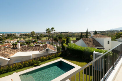 e28eed0a61f9430ce91dbc4059b02cc8 - 21