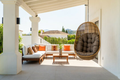 e28eed0a61f9430ce91dbc4059b02cc8 - 3