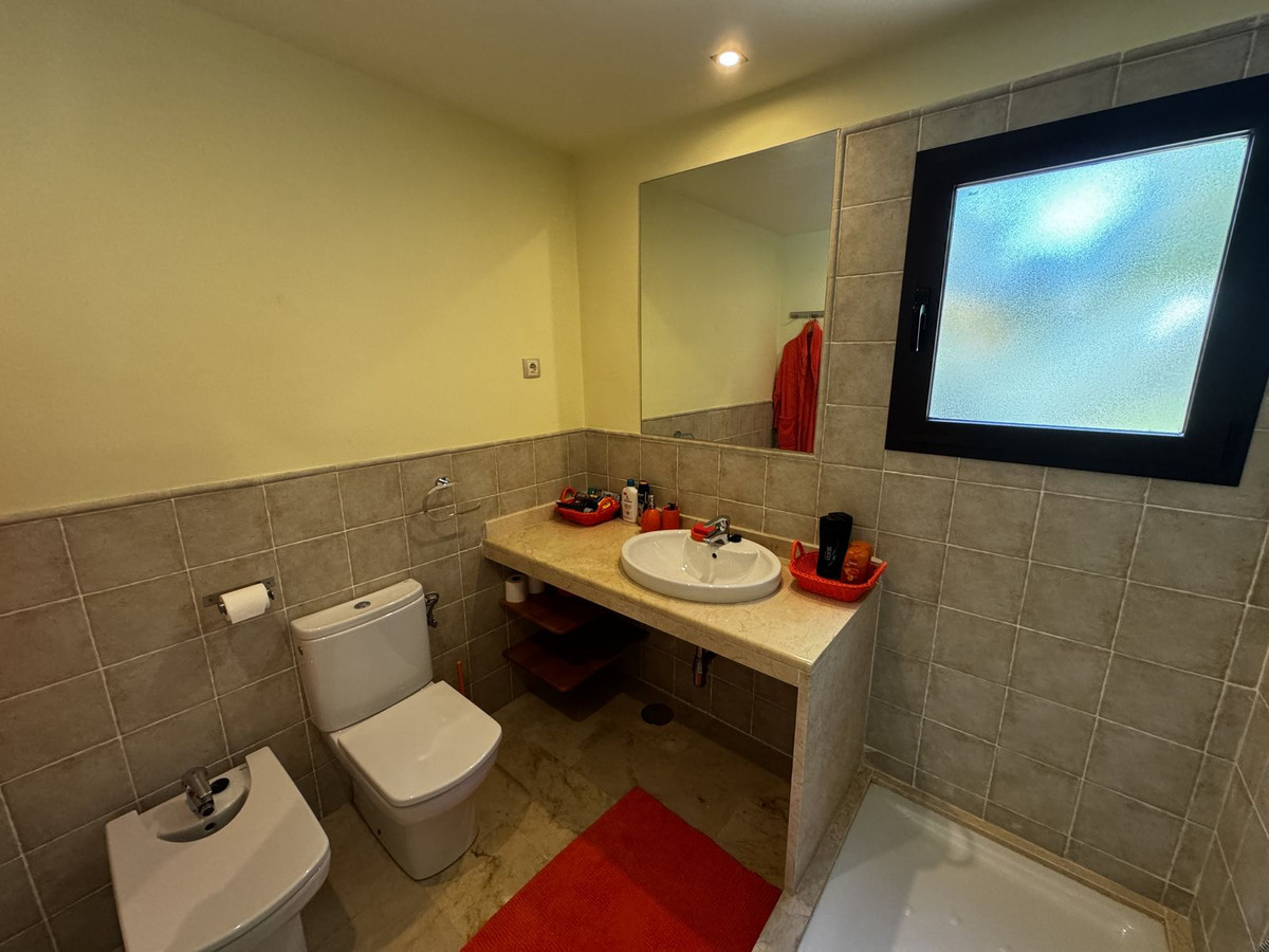 e35a96987aa683fea7fb1e0fa3ead17a - 10