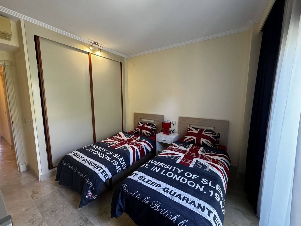 e35a96987aa683fea7fb1e0fa3ead17a - 14