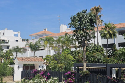 fc6da6fb70cd622a9e3a382b0fbe1686 - 1