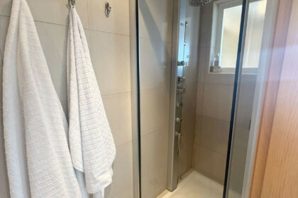 fc6da6fb70cd622a9e3a382b0fbe1686 - 13