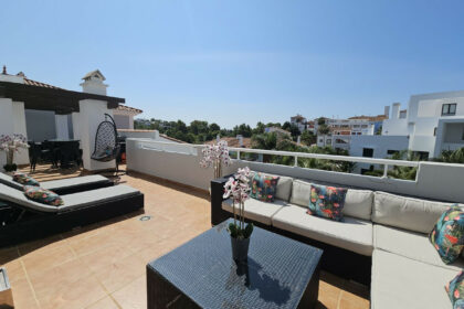 fc6da6fb70cd622a9e3a382b0fbe1686 - 18