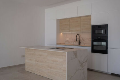 001711cabe2ef3187680edddbd7443b6 - 19