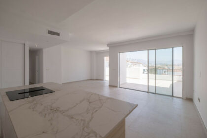 001711cabe2ef3187680edddbd7443b6 - 20