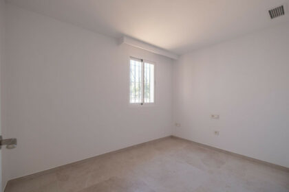 001711cabe2ef3187680edddbd7443b6 - 32