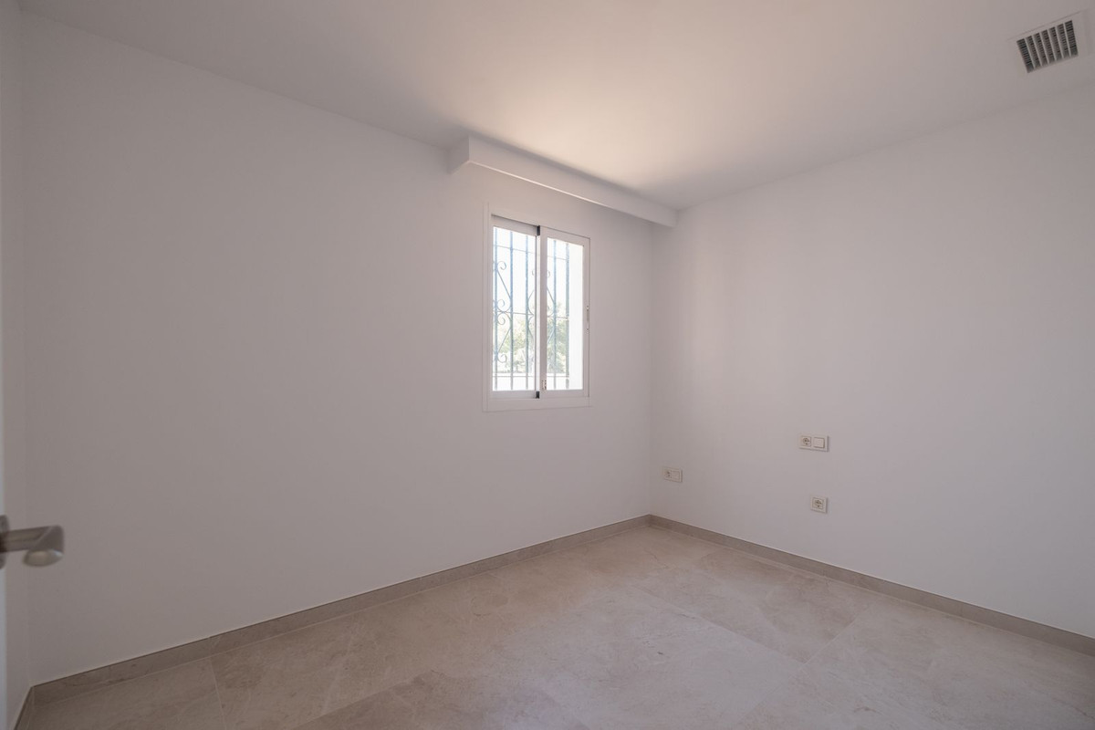 001711cabe2ef3187680edddbd7443b6 - 32