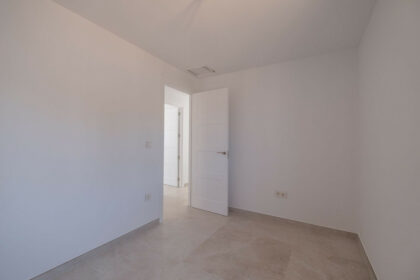 001711cabe2ef3187680edddbd7443b6 - 33