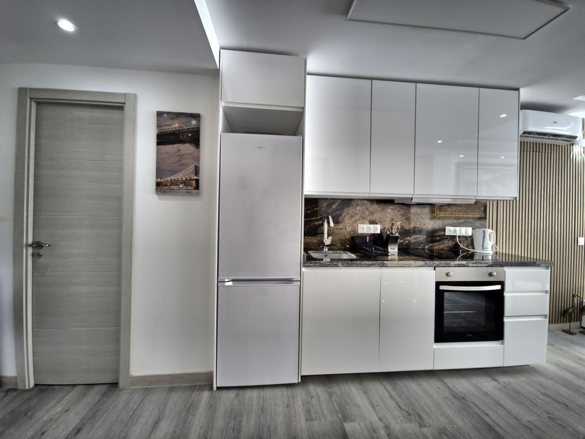 09a6da162c29a66faffce8ebb7ca6203 - 16