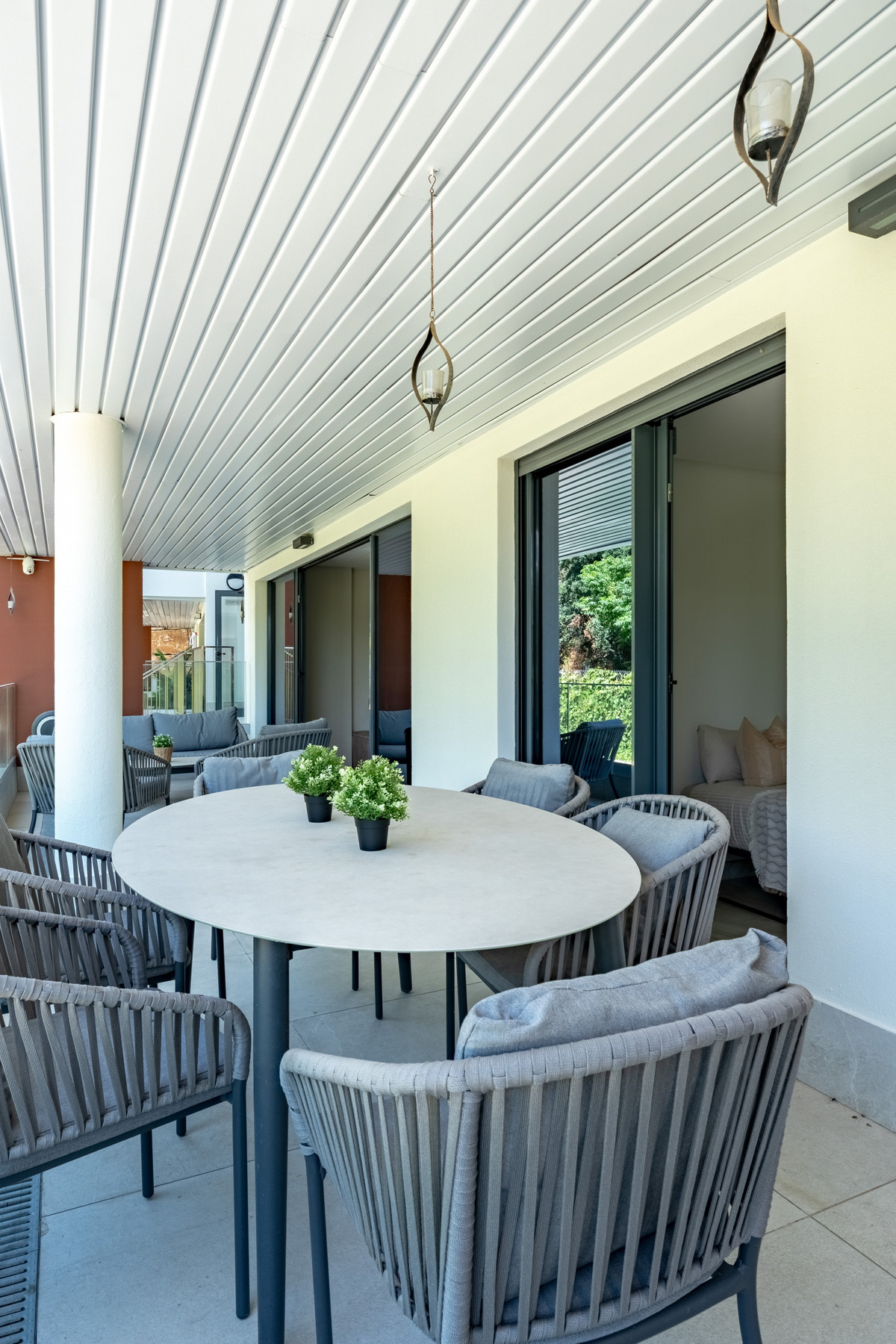 0bab11555ea342ff415e2c6ea52e1f16 - 32