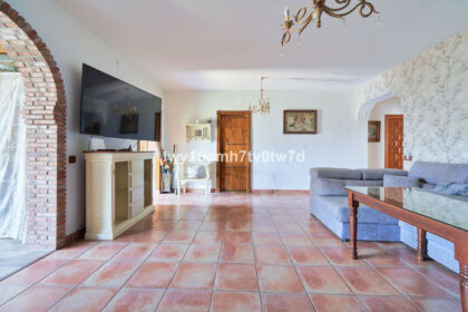 127fbcfeafd76c9c1e9fa236a25a0332 - 33