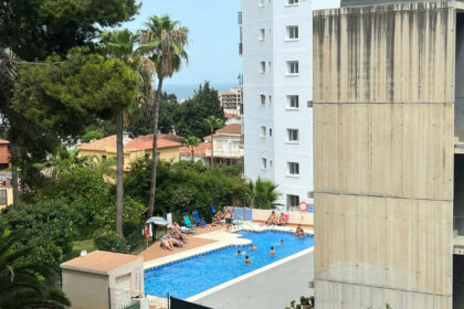 12af4e11307a912a7c584cb7f59b0ccc - 1