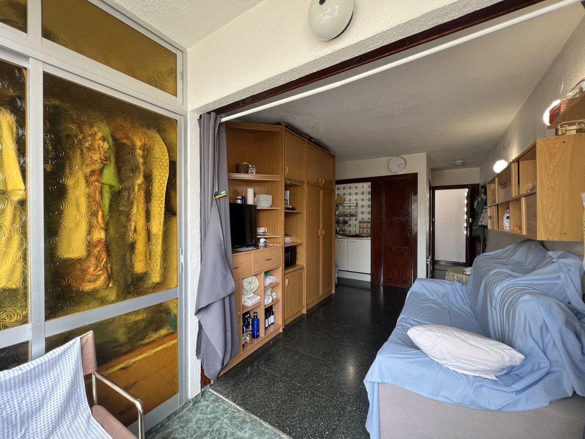 12af4e11307a912a7c584cb7f59b0ccc - 7