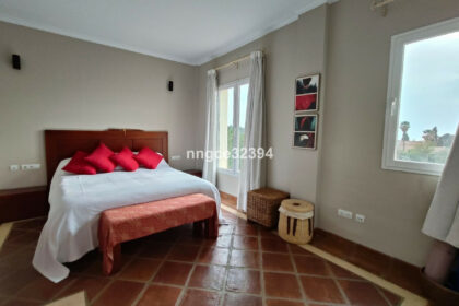 139d2aa1b579a954469f7e64e59f7557 - 13