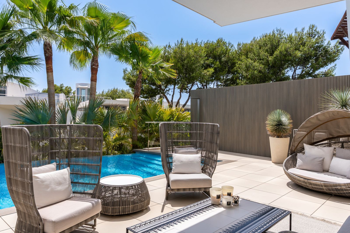 13b96cc2bc62bd199011b23ef5e41b2e - 15