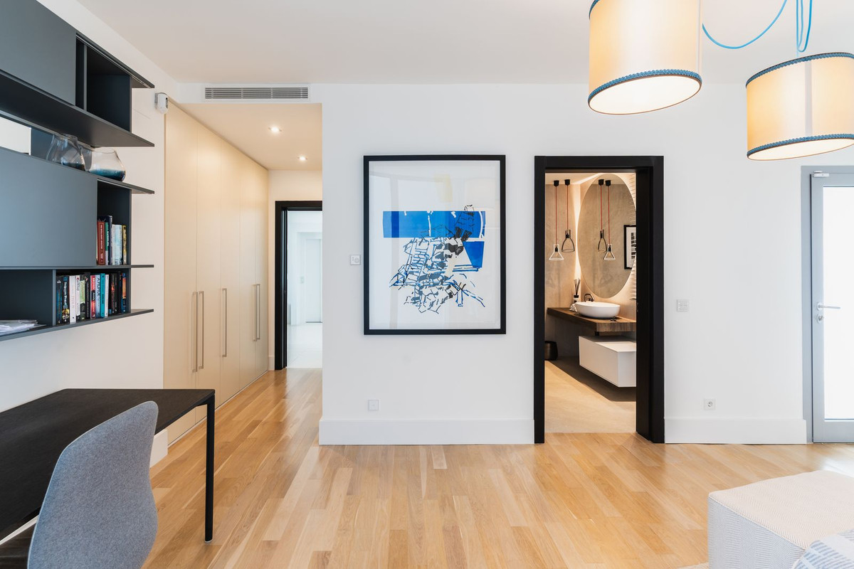 13b96cc2bc62bd199011b23ef5e41b2e - 29