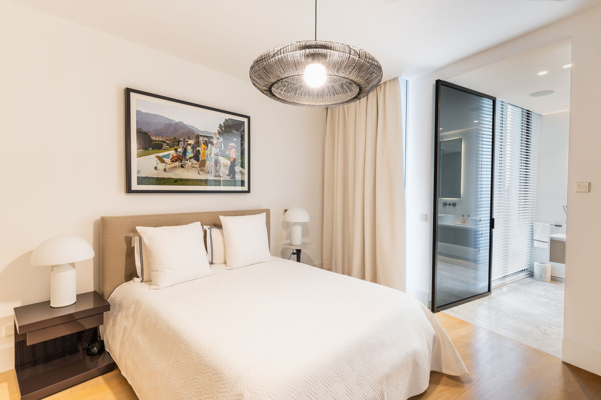 13b96cc2bc62bd199011b23ef5e41b2e - 36