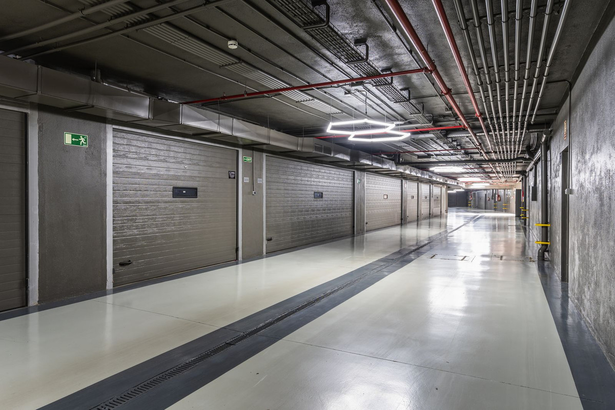 13b96cc2bc62bd199011b23ef5e41b2e - 49