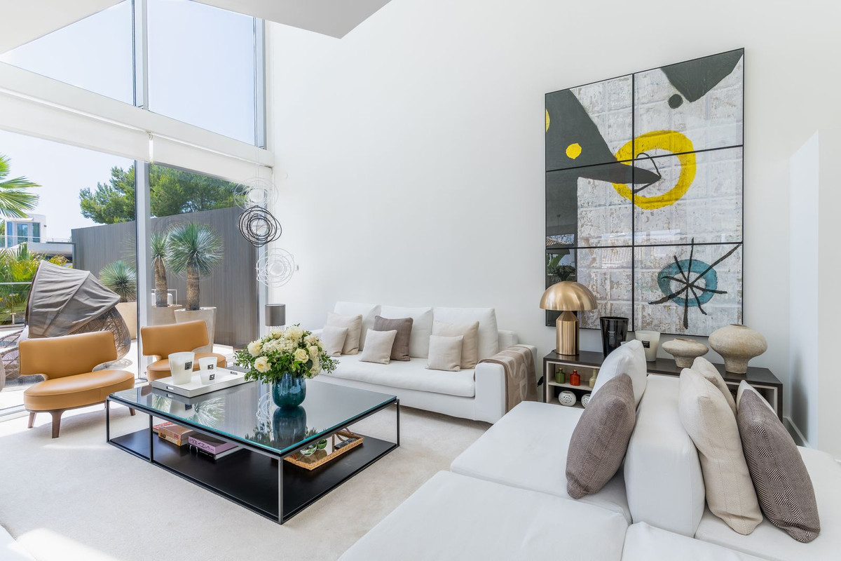 13b96cc2bc62bd199011b23ef5e41b2e - 7