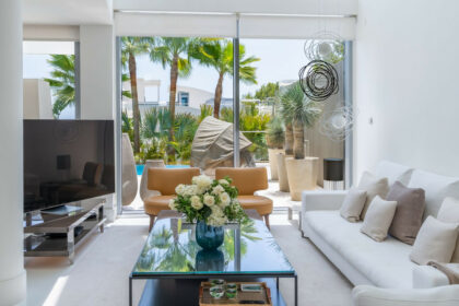 13b96cc2bc62bd199011b23ef5e41b2e - 8