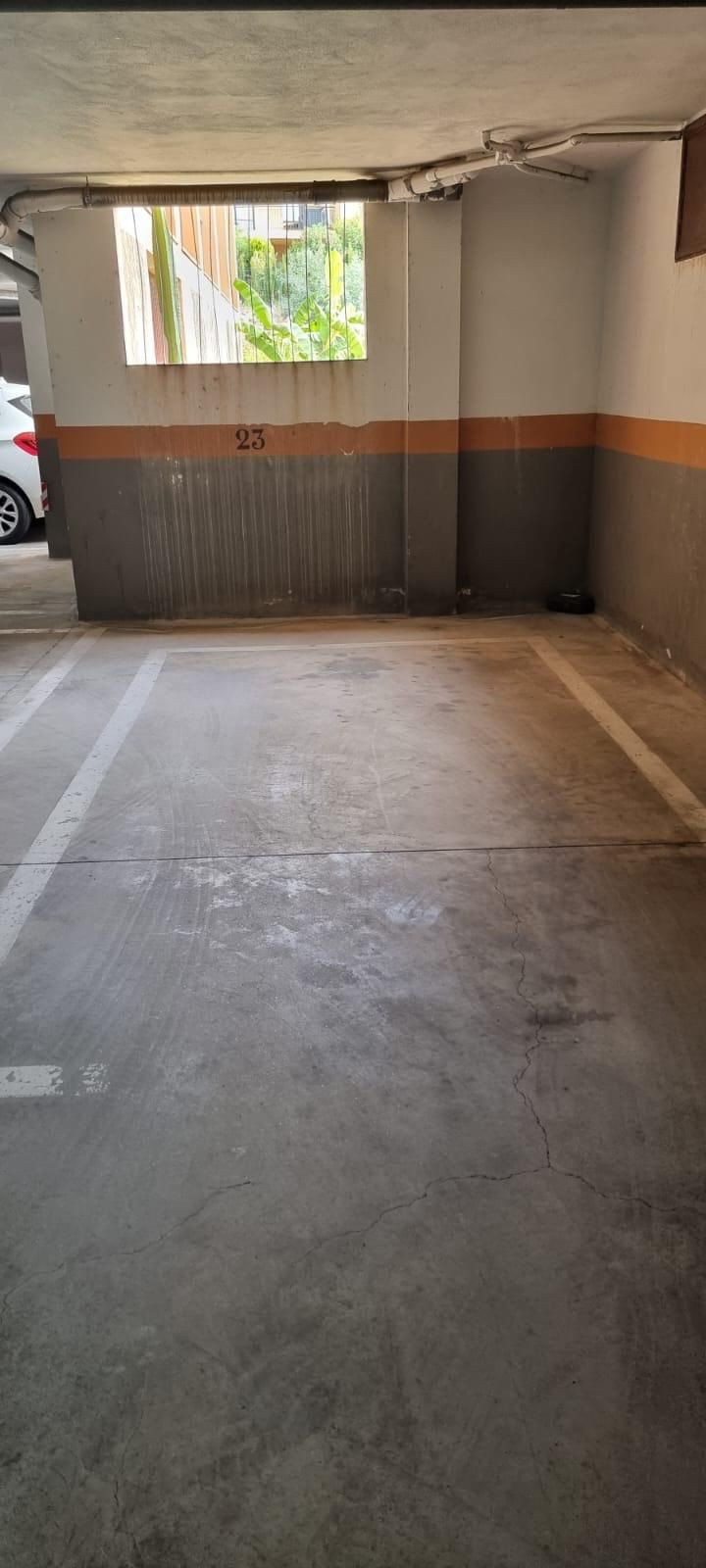 18210af5a2dee743e1a98634111c5734 - 18