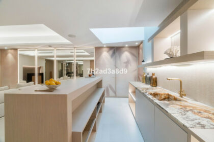 18fd5a41bc8322a655d77e22f1df0632 - 30