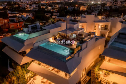 18fd5a41bc8322a655d77e22f1df0632 - 54