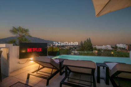 18fd5a41bc8322a655d77e22f1df0632 - 59