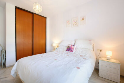 1d1107ed18e7b3e2268fa6bfd261186c - 12